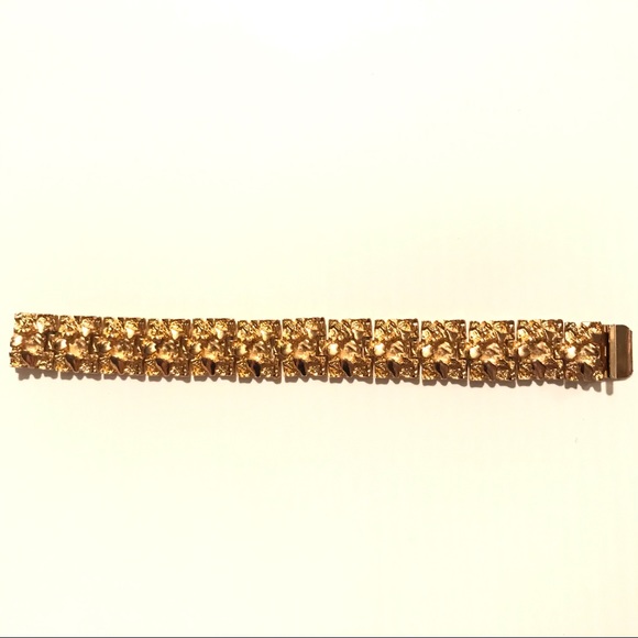 Gold Bracelet - Picture 3 of 4